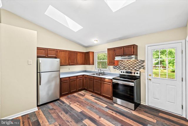 6 KENNEDY CV, Ruther Glen, VA 22546
