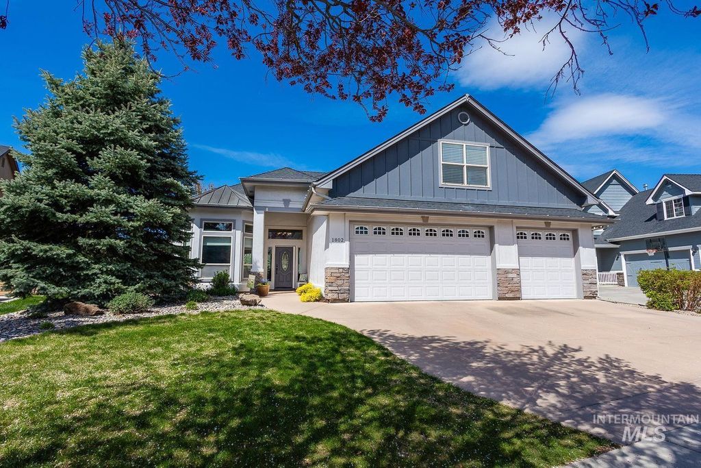1802 W Rattlesnake Dr, Meridian, ID 83646