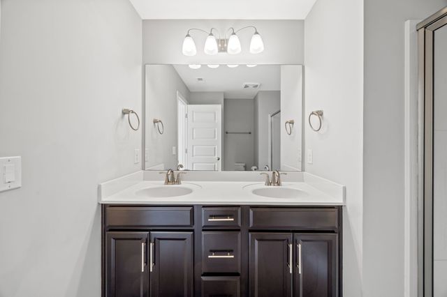 2522 Napa Valley Way, Columbia, TN 38401
