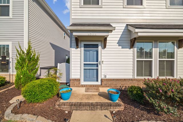 2522 Napa Valley Way, Columbia, TN 38401