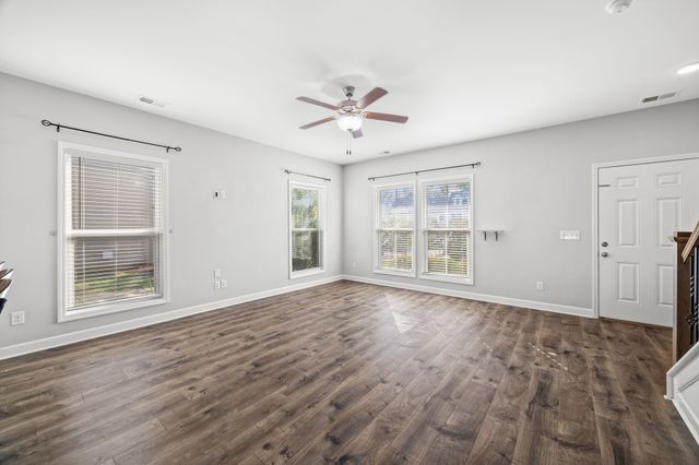 2522 Napa Valley Way, Columbia, TN 38401