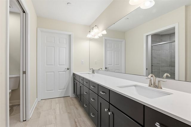 400 Spring Valley Dr, Jackson Twp, PA 16063