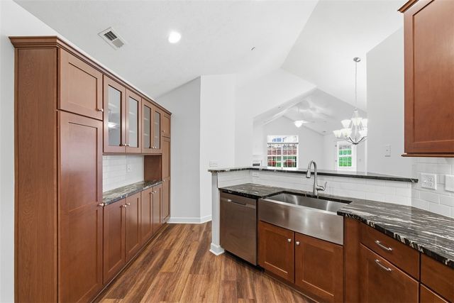 400 Spring Valley Dr, Jackson Twp, PA 16063