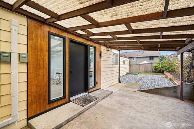 1406 Shattuck Avenue S, Renton, WA 98055