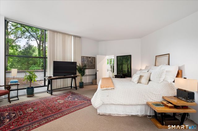 147 Highline Trail, Stamford, CT 06902