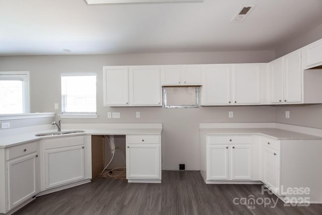 3206 Reid Brook Lane, Charlotte, NC 28208