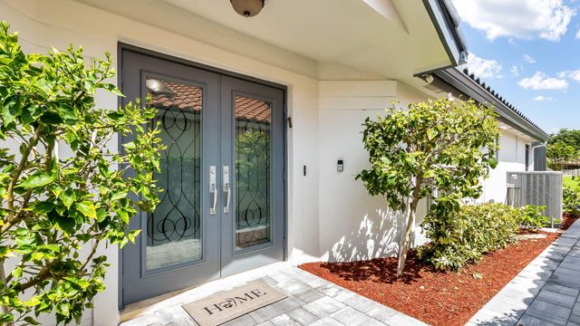21089 Cottonwood Drive, Boca Raton, FL 33428
