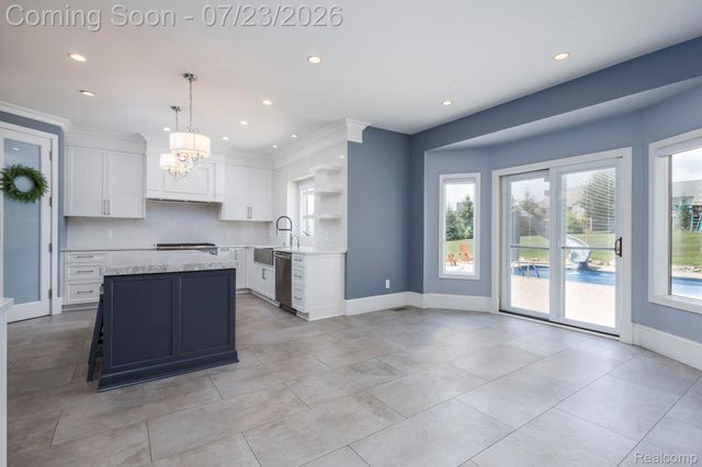 3276 Kern Road, Orion Charter Township, MI 48360