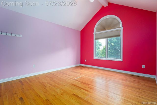 3276 Kern Road, Orion Charter Township, MI 48360