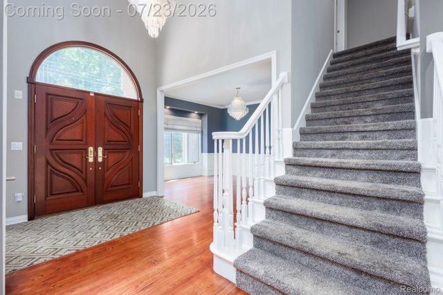 3276 Kern Road, Orion Charter Township, MI 48360