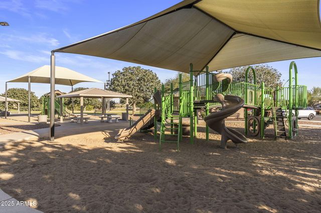 23239 N 121ST Drive, Sun City, AZ 85373