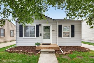 4467 16TH Street, Wyandotte, MI 48192