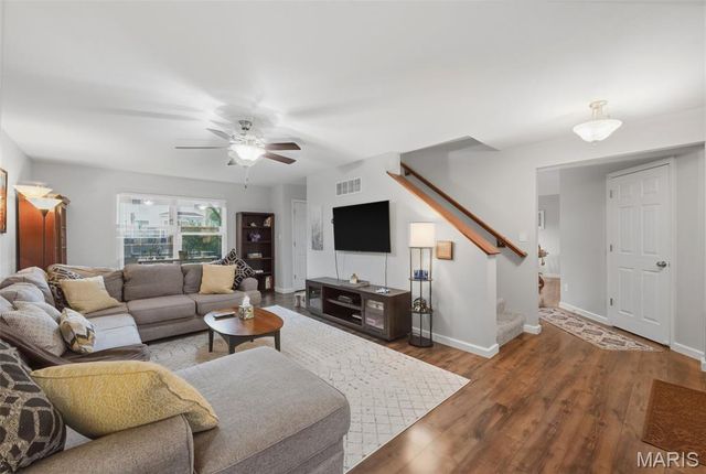 1014 Maywood Drive, Eureka, MO 63025