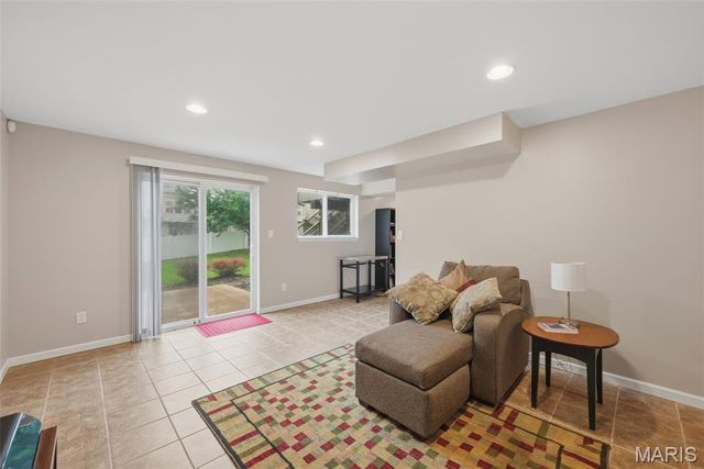 1014 Maywood Drive, Eureka, MO 63025