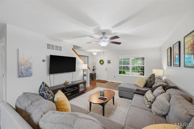 1014 Maywood Drive, Eureka, MO 63025