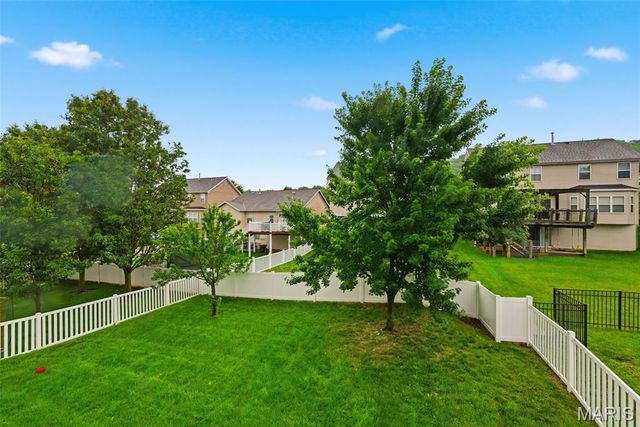 1014 Maywood Drive, Eureka, MO 63025