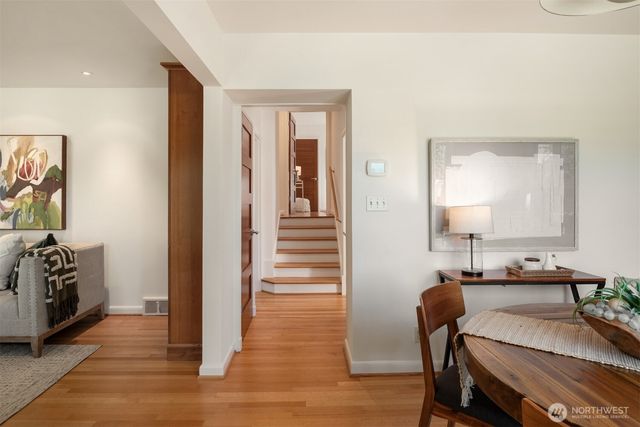 2313 47th Avenue SW, Seattle, WA 98116