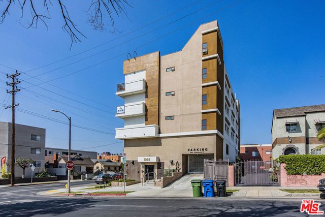 1061 S Oxford Avenue 403, Los Angeles, CA 90006