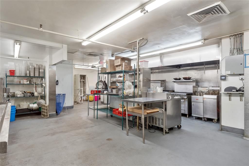 135 W Broadway Street, Missoula, MT 59802 photo 28