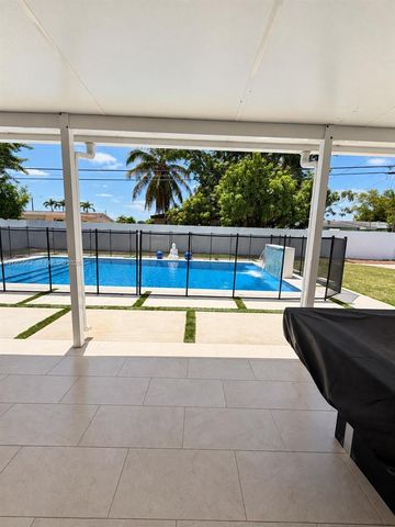 240 N 68th Avenue, Hollywood, FL 33024