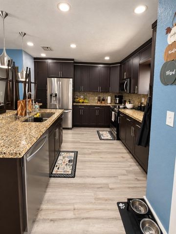 240 N 68th Avenue, Hollywood, FL 33024