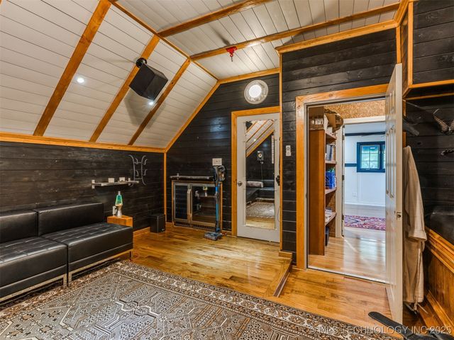 8918 S Lakewood Avenue, Tulsa, OK 74137