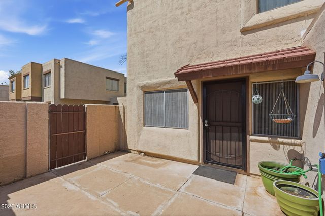 4256 N 82nd Street, Scottsdale, AZ 85251