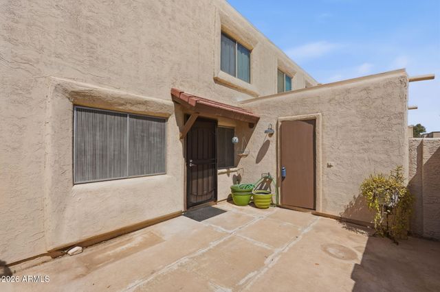 4256 N 82nd Street, Scottsdale, AZ 85251