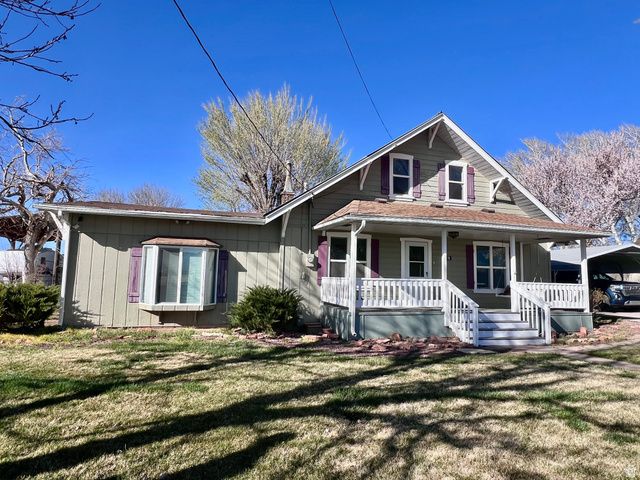 479 E 100 N, Meadow, UT 84644