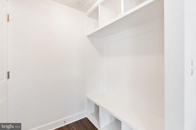 11568 CHAPMAN MILL DR, Glen Allen, VA 23060