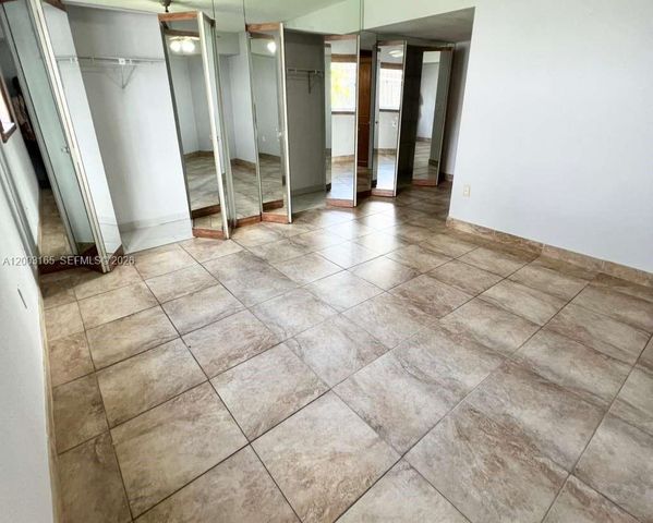 1100 SW 104th Ct E-103, Miami, FL 33174