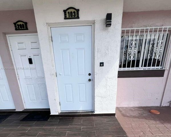 1100 SW 104th Ct E-103, Miami, FL 33174