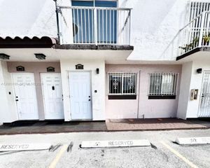 1100 SW 104th Ct E-103, Miami, FL 33174