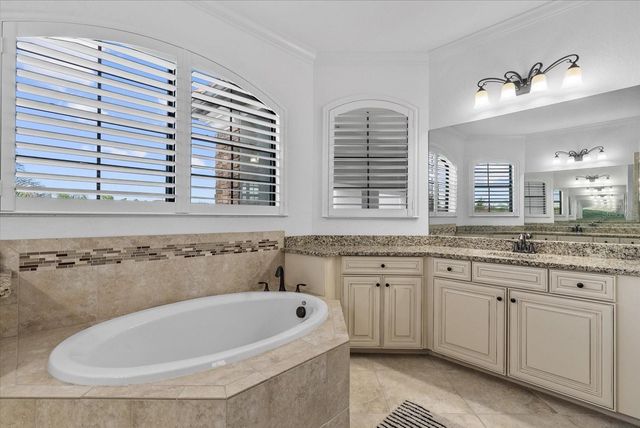 13408 SWIFTWATER WAY, Bradenton, FL 34211