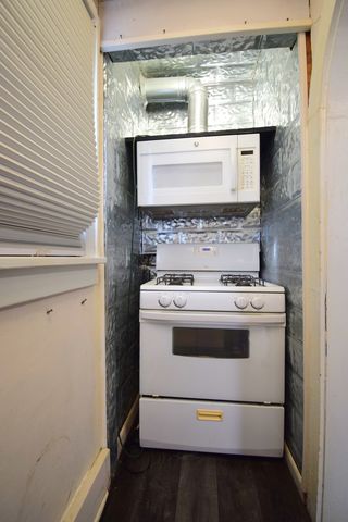 1715 Oakland Avenue, Mt Vernon, IL 62864