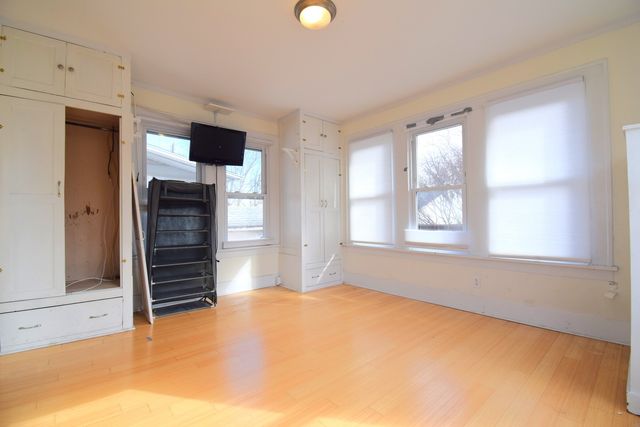 1715 Oakland Avenue, Mt Vernon, IL 62864