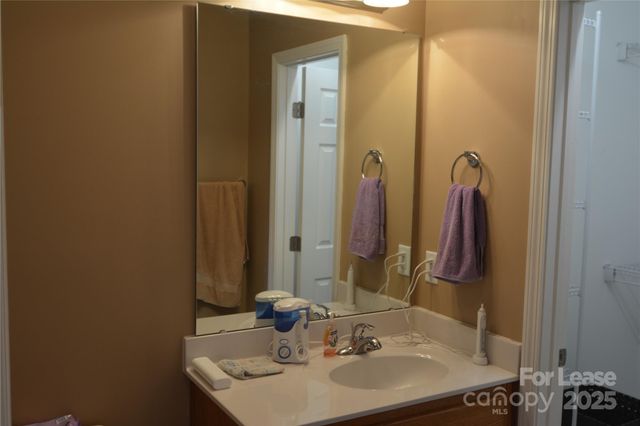 2665 Broodmare Drive 48, Maiden, NC 28650