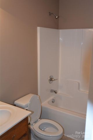 2665 Broodmare Drive 48, Maiden, NC 28650