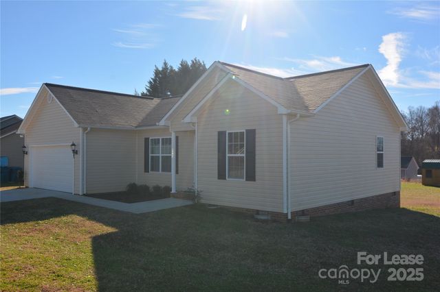 2665 Broodmare Drive 48, Maiden, NC 28650