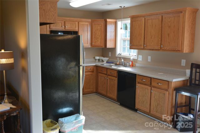 2665 Broodmare Drive 48, Maiden, NC 28650