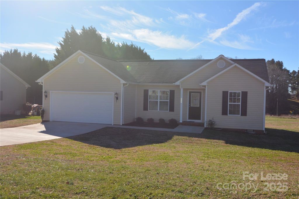 2665 Broodmare Drive 48, Maiden, NC 28650