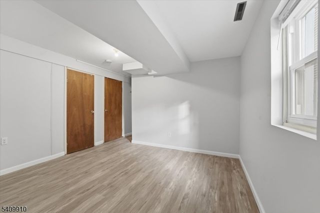 1109 Essex Ave, Linden City, NJ 07036