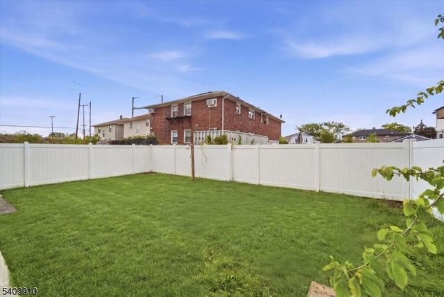 1109 Essex Ave, Linden City, NJ 07036