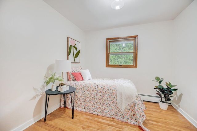1532 N 124th STREET, Wauwatosa, WI 53226