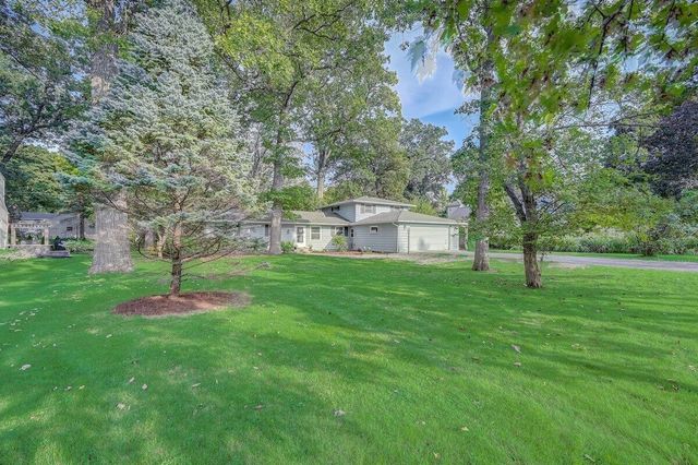 1532 N 124th STREET, Wauwatosa, WI 53226
