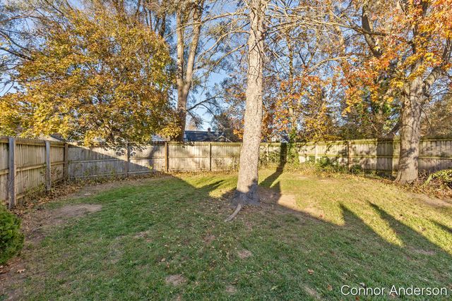 1137 Edna Street SE, Grand Rapids, MI 49507