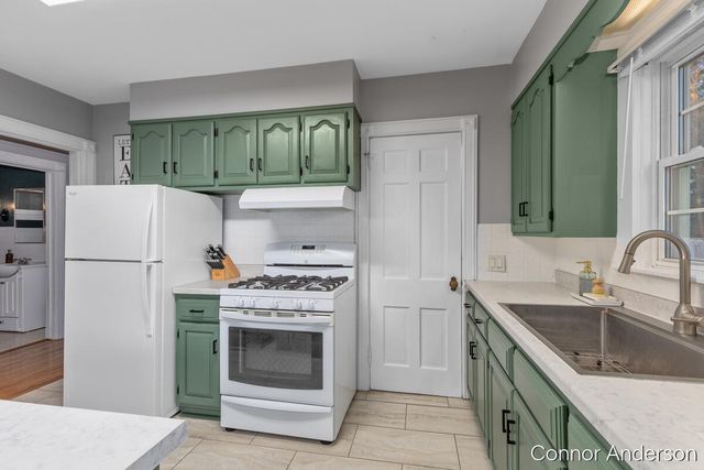 1137 Edna Street SE, Grand Rapids, MI 49507