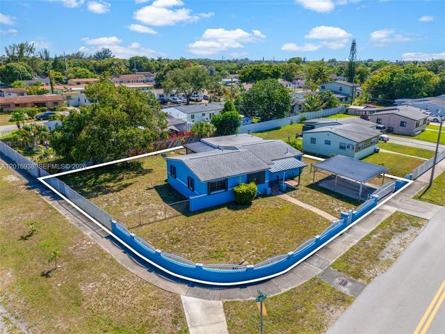 2400 NW 181st Ter, Miami Gardens, FL 33056