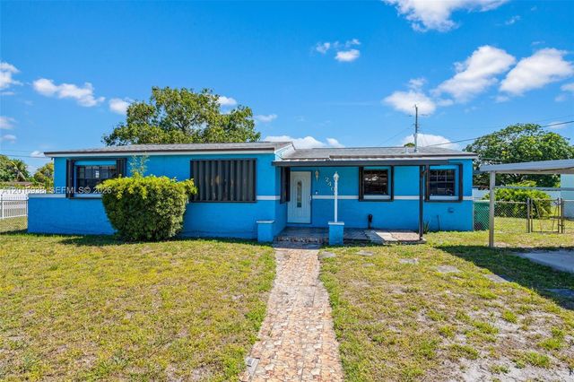 2400 NW 181st Ter, Miami Gardens, FL 33056