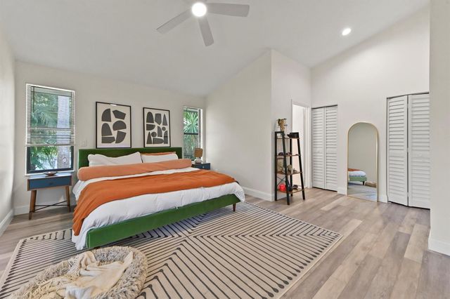 1200 NW 18th Avenue, Delray Beach, FL 33445